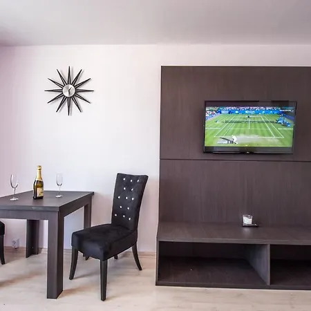 One By One - By Grand Accommodation Bucureşti Exterior foto