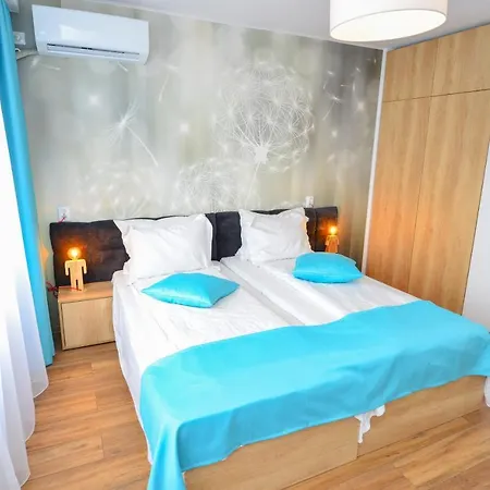One By One - By Grand Accommodation Bucureşti Exterior foto