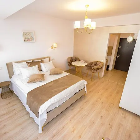 One By One - By Grand Accommodation Bucureşti Exterior foto