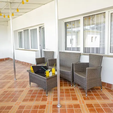 One By One - By Grand Accommodation Bucureşti Exterior foto
