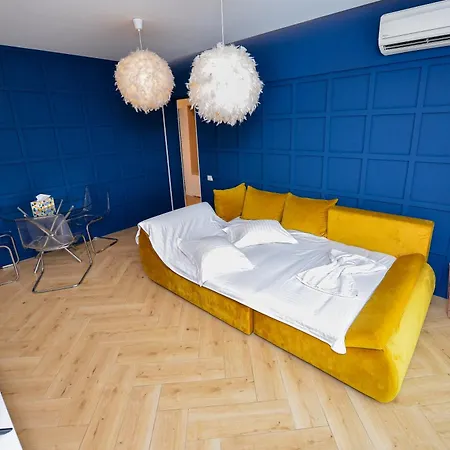 One By One - By Grand Accommodation Bucureşti Cameră foto