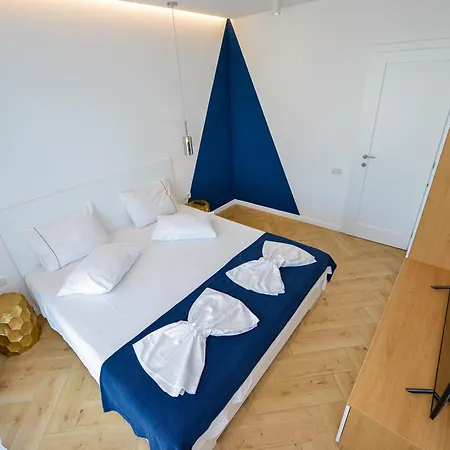 One By One - By Grand Accommodation Bucureşti Cameră foto