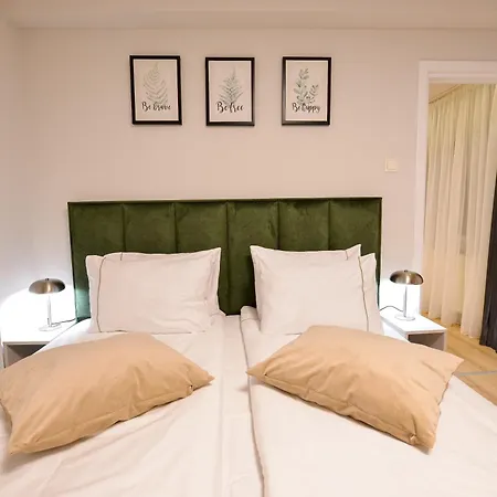 One By One - By Grand Accommodation Bucureşti Cameră foto