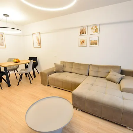 One By One - By Grand Accommodation Bucureşti Cameră foto