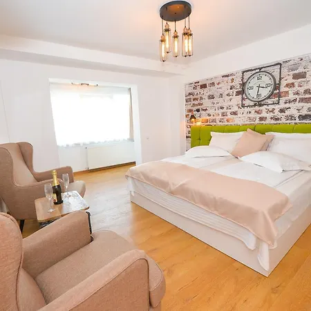 One By One - By Grand Accommodation Bucureşti Exterior foto