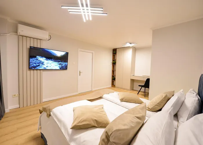 One By One - By Grand Accommodation