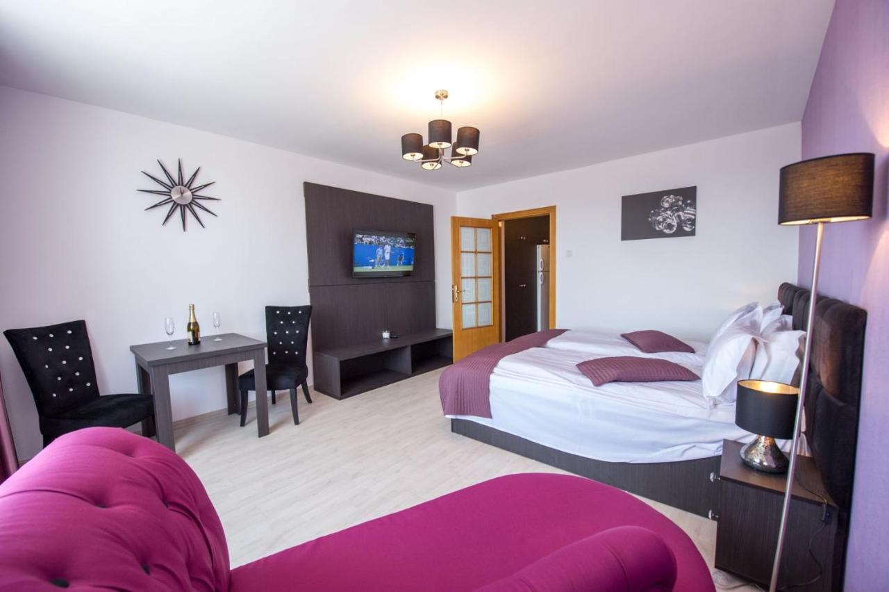Apartament One By One - By Grand