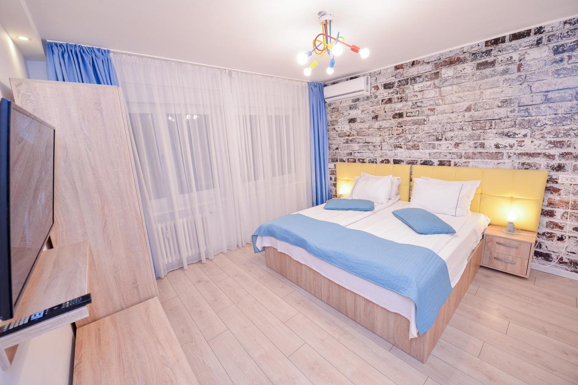 One By One - By Grand Apartament *