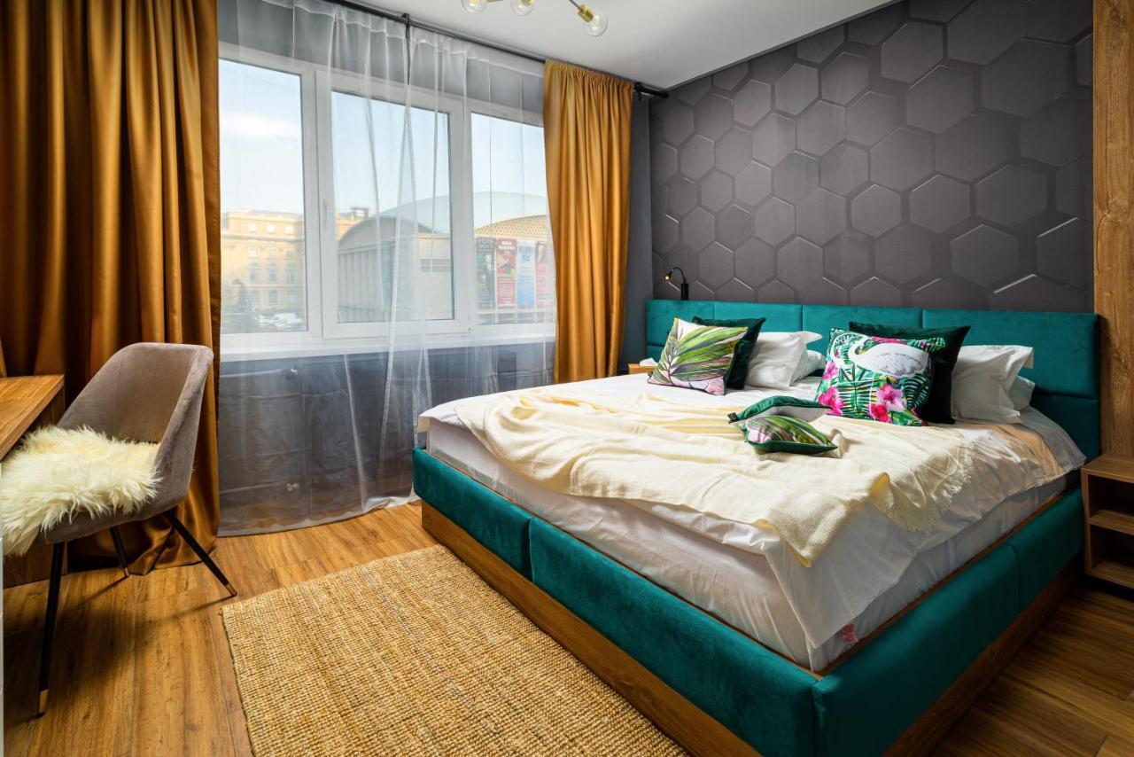 Apartament One By One - By Grand *